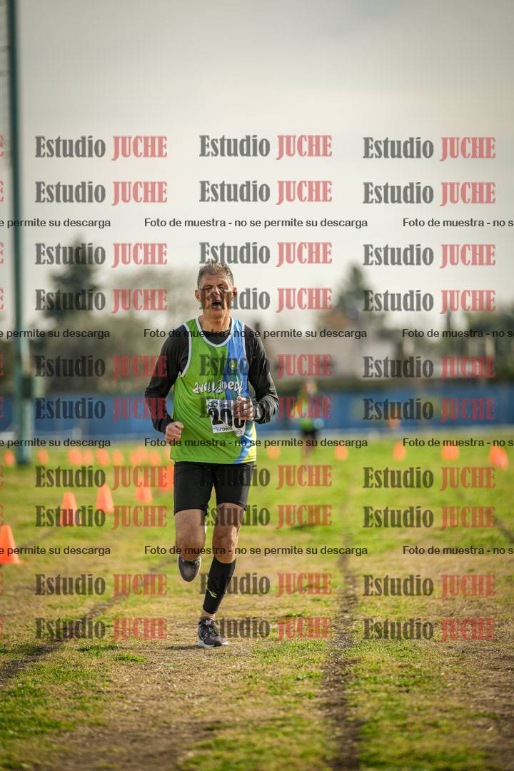 Fotos de la llegada del cross de 4000 m - varones
