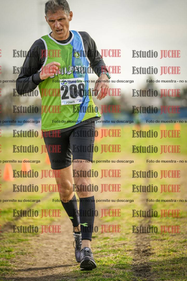 Fotos de la llegada del cross de 4000 m - varones