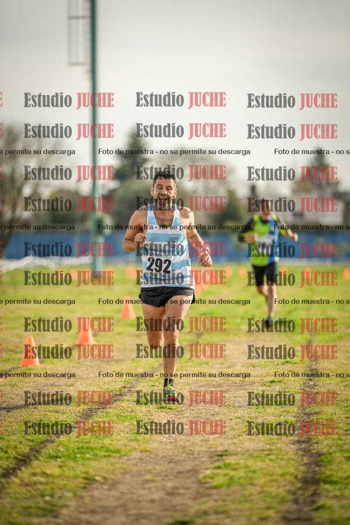 Fotos de la llegada del cross de 4000 m - varones