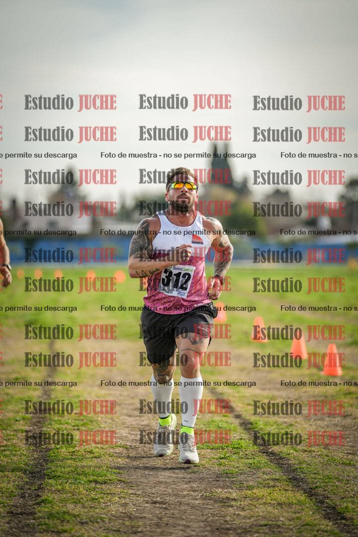 Fotos de la llegada del cross de 4000 m - varones