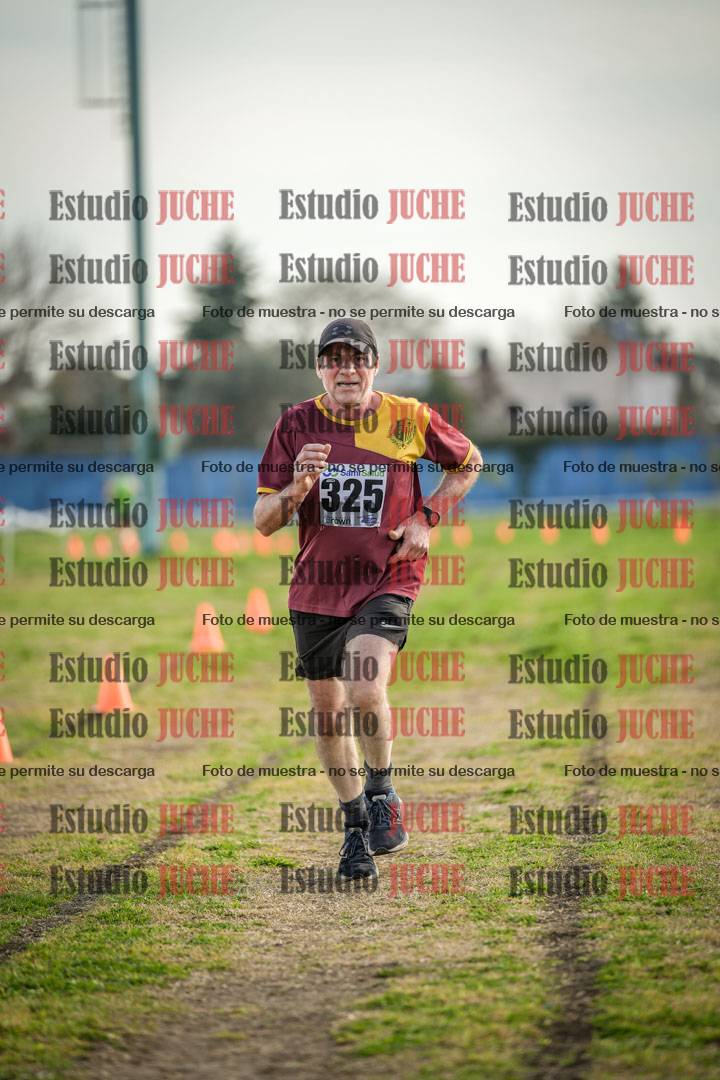 Fotos de la llegada del cross de 4000 m - varones