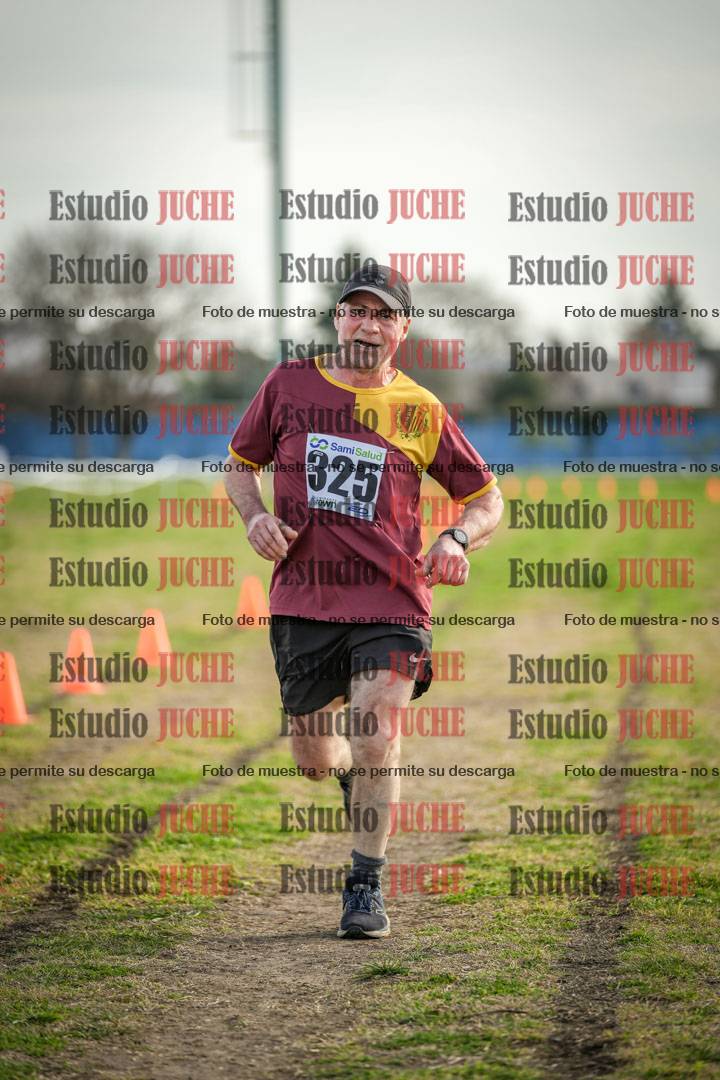 Fotos de la llegada del cross de 4000 m - varones