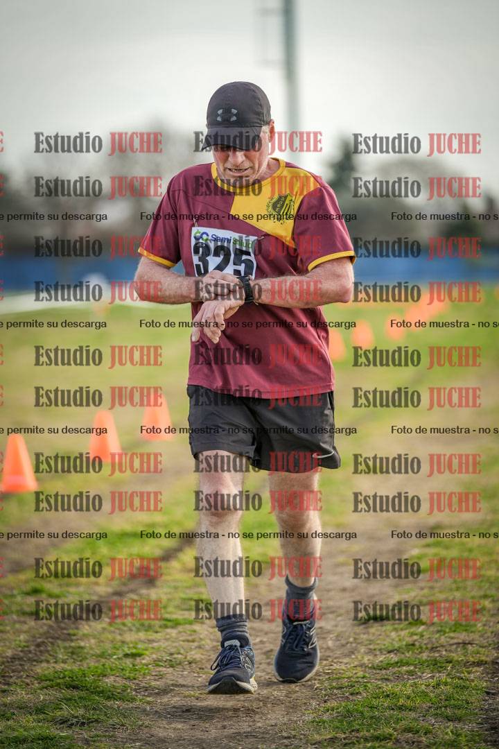 Fotos de la llegada del cross de 4000 m - varones