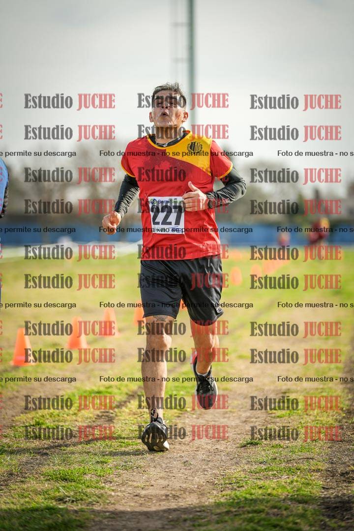 Fotos de la llegada del cross de 4000 m - varones