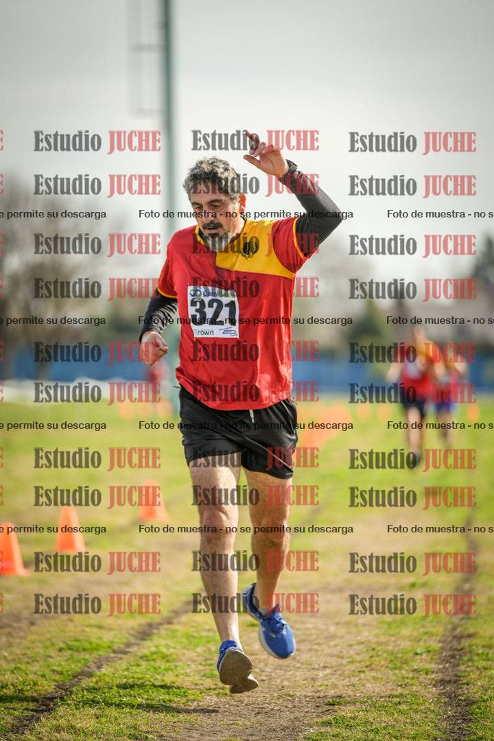 Fotos de la llegada del cross de 4000 m - varones