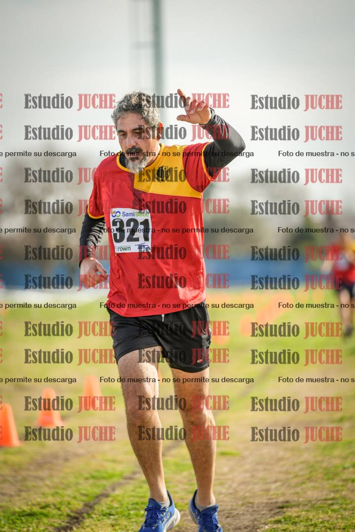 Fotos de la llegada del cross de 4000 m - varones