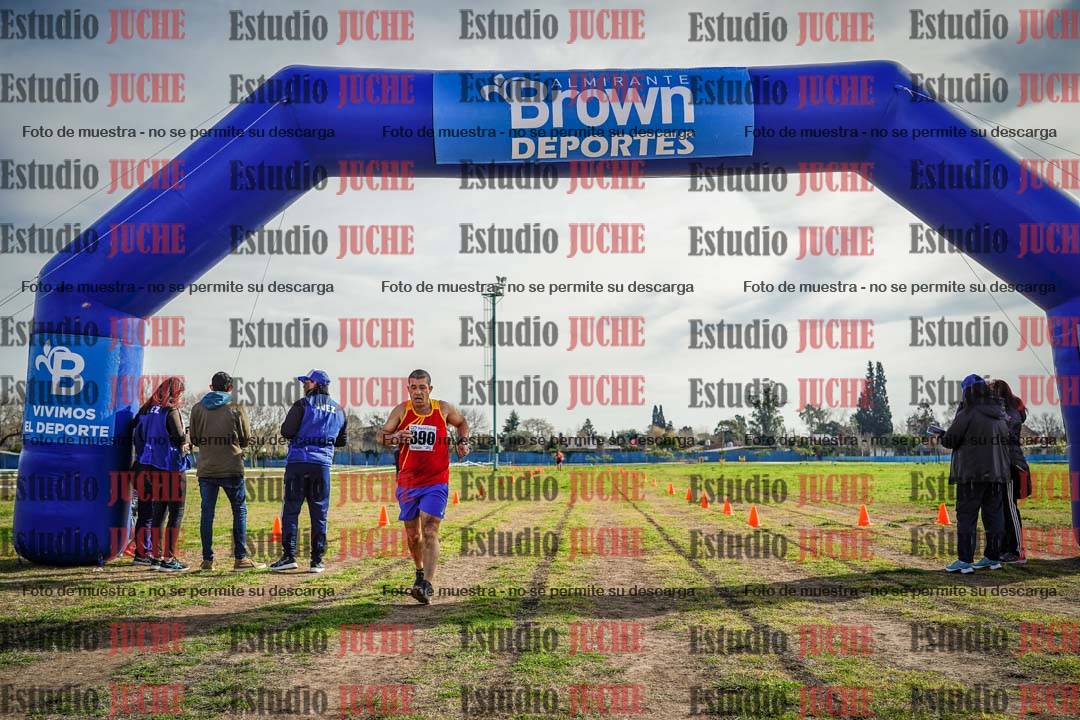 Fotos de la llegada del cross de 4000 m - varones