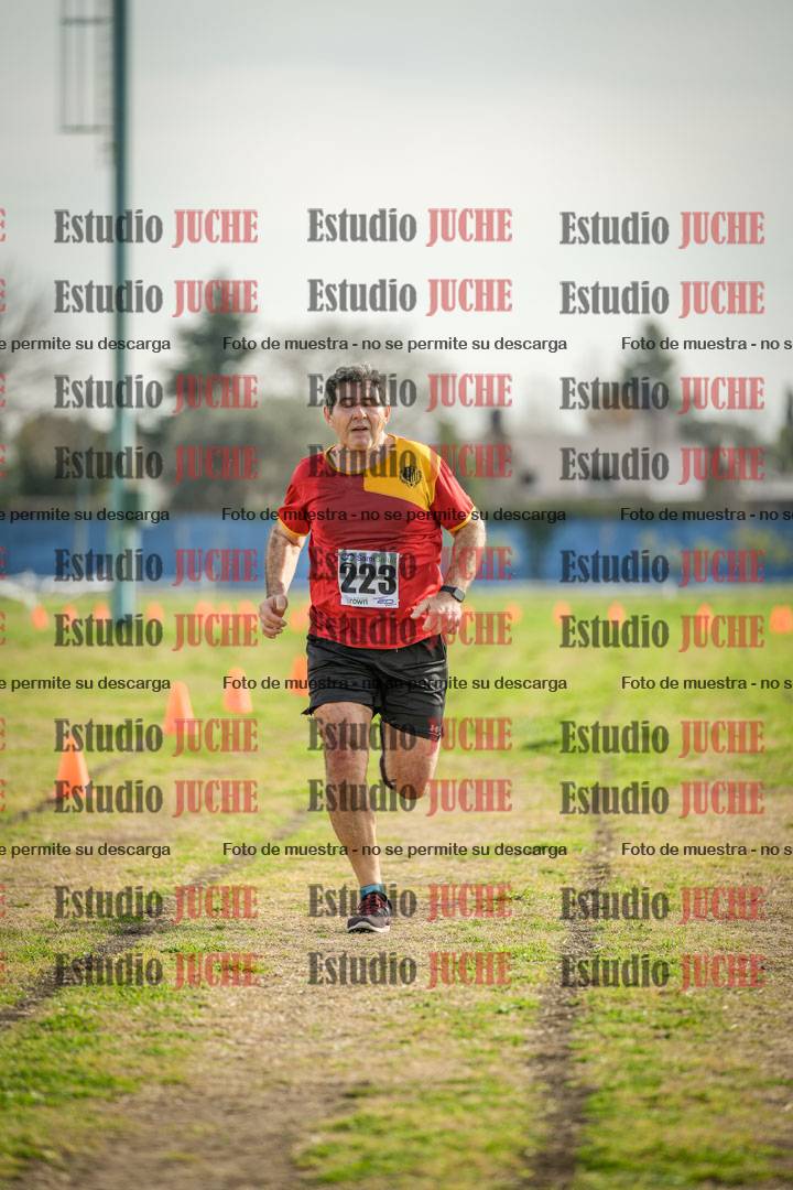 Fotos de la llegada del cross de 4000 m - varones