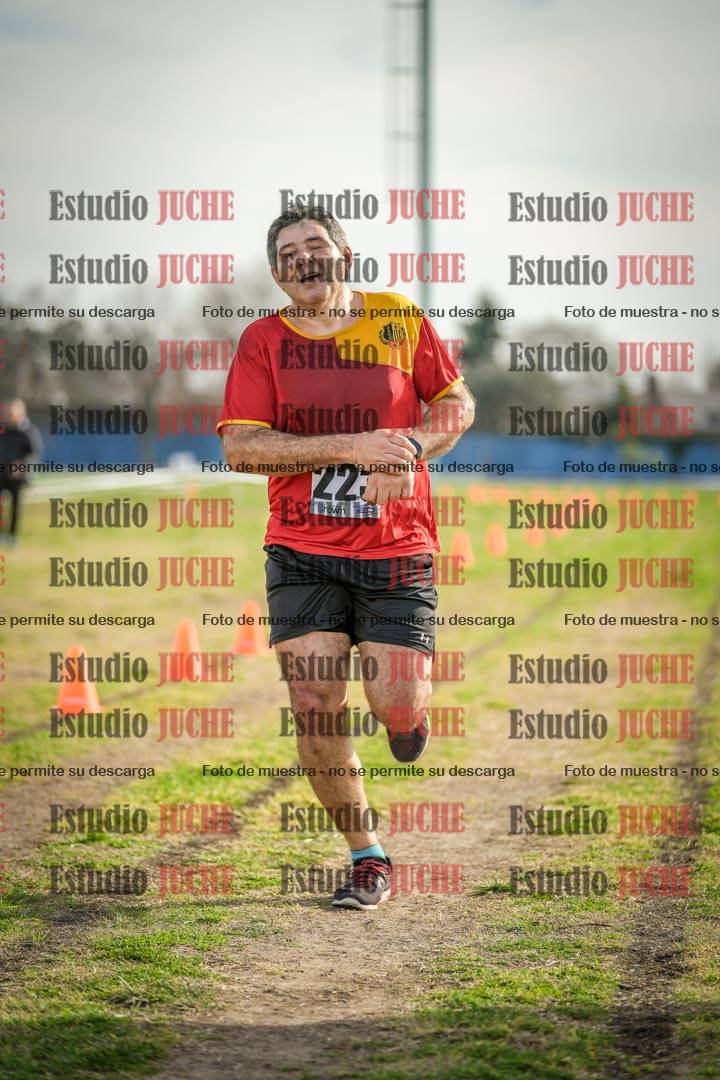 Fotos de la llegada del cross de 4000 m - varones