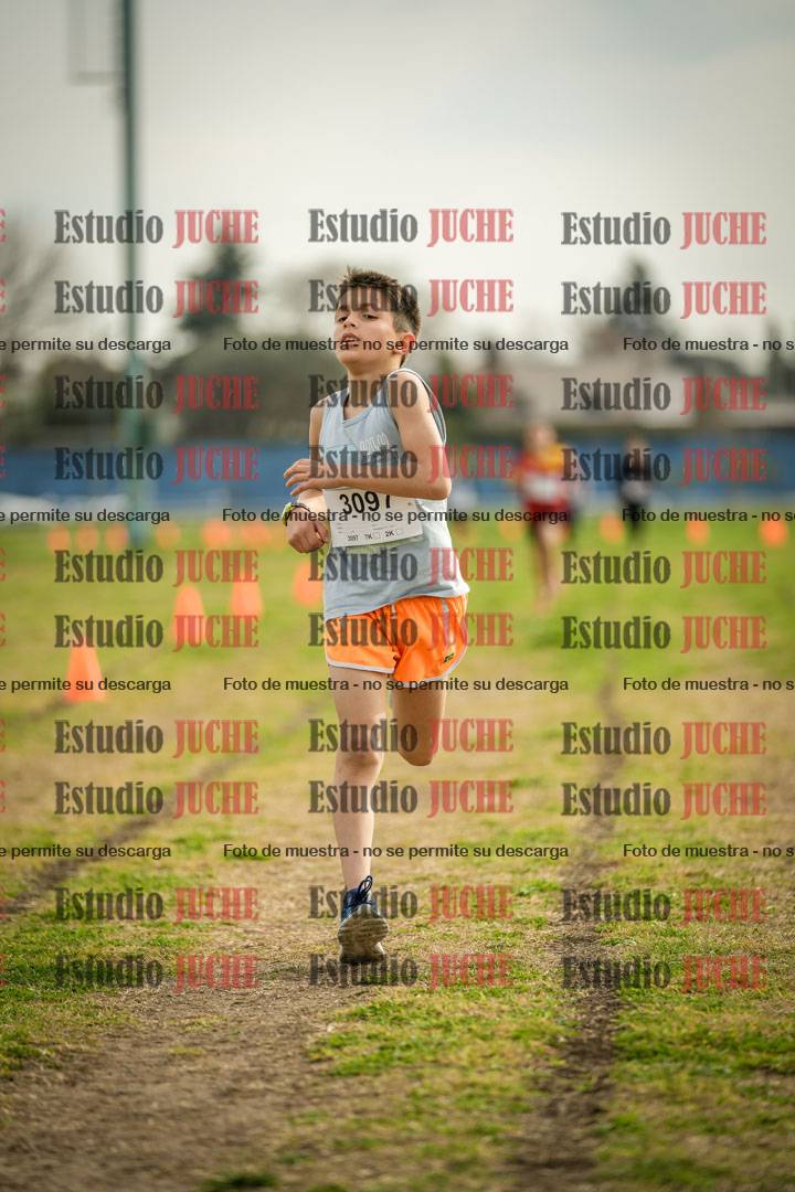 Fotos de la llegada del cross de 1000 m