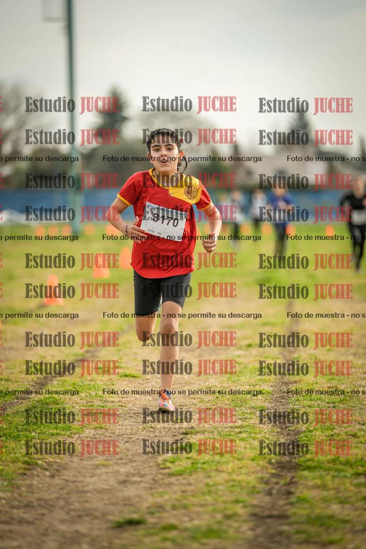 Fotos de la llegada del cross de 1000 m