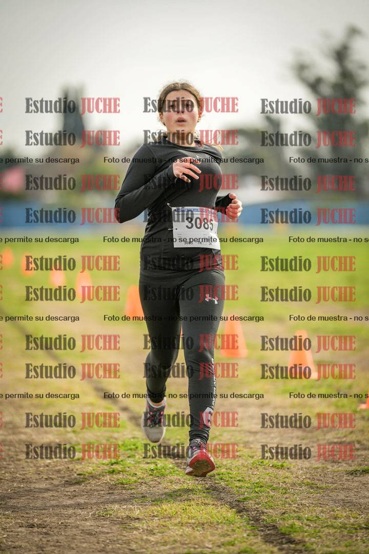 Fotos de la llegada del cross de 1000 m