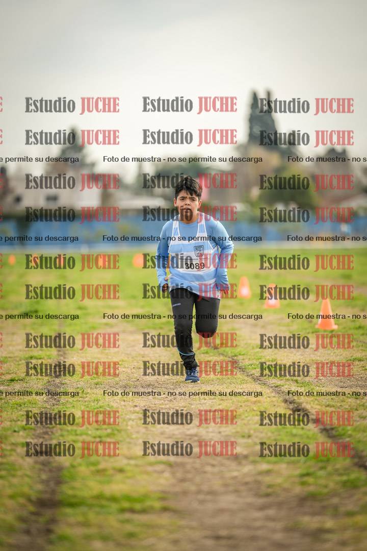 Fotos de la llegada del cross de 1000 m
