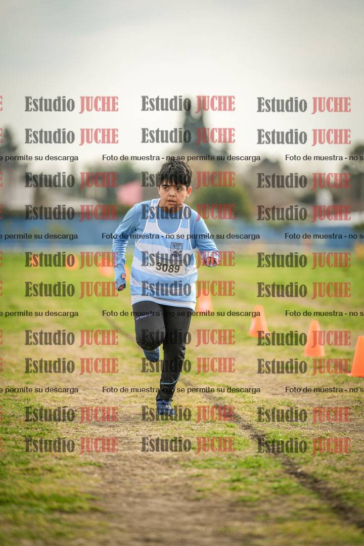 Fotos de la llegada del cross de 1000 m