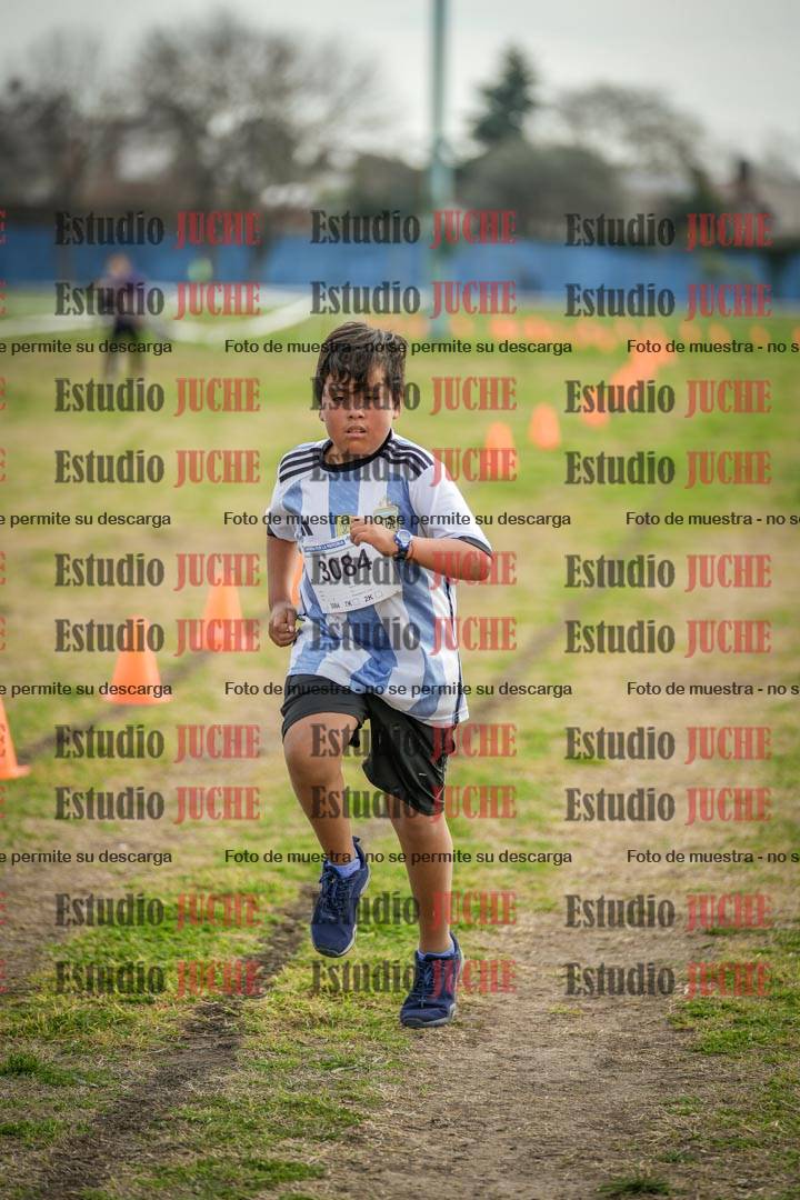 Fotos de la llegada del cross de 1000 m