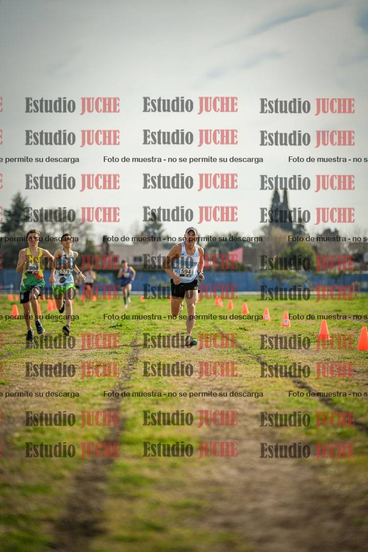 Fotos de la llegada del cross de 1500 m