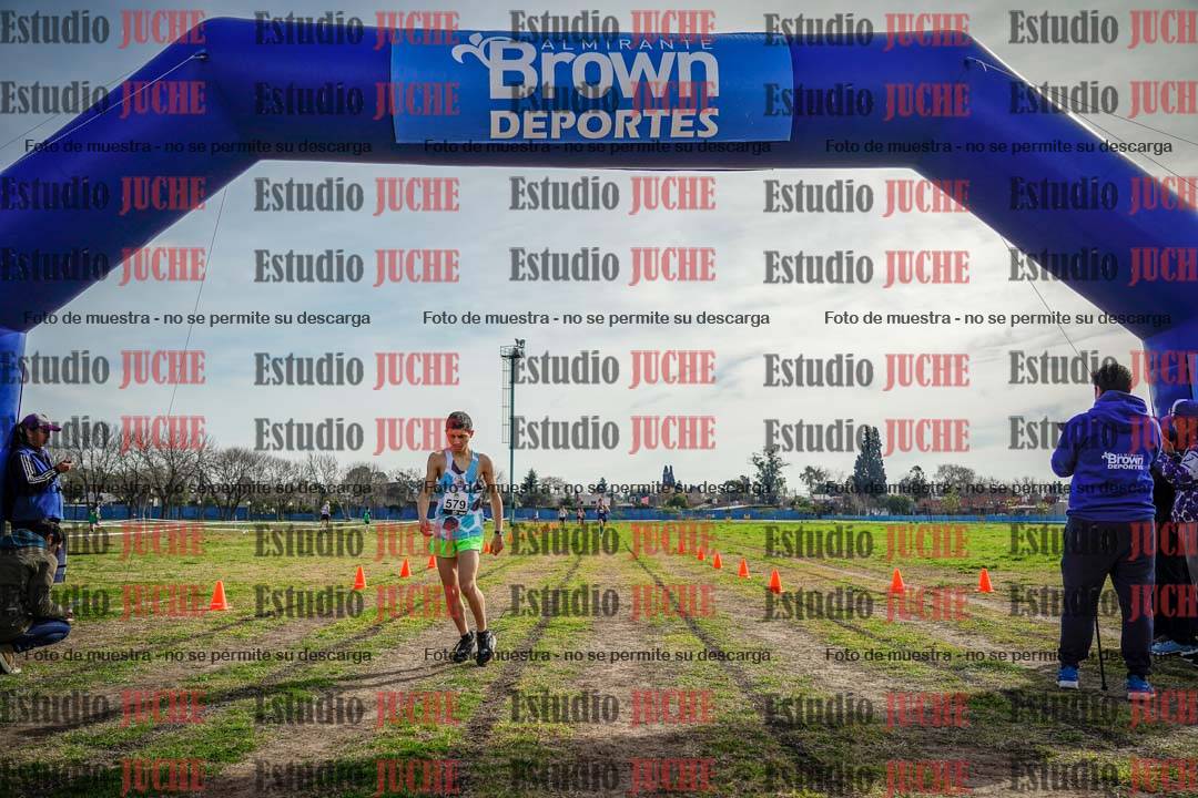 Fotos de la llegada del cross de 1500 m