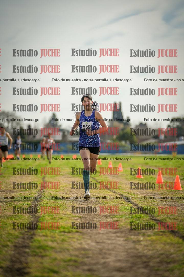Fotos de la llegada del cross de 1500 m