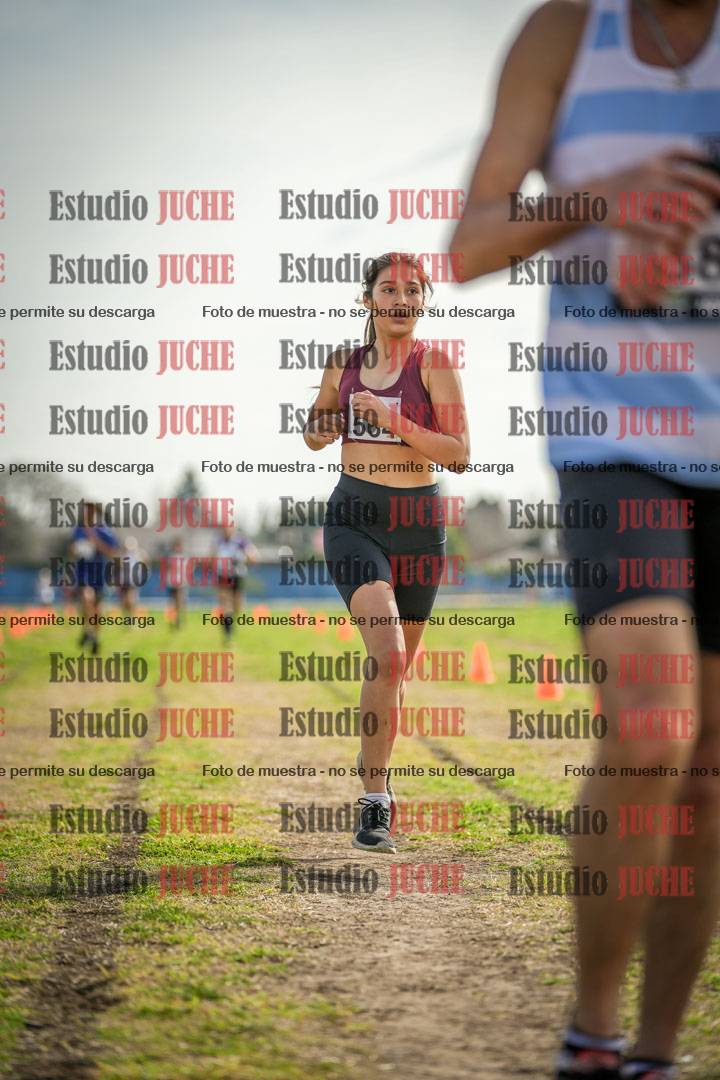 Fotos de la llegada del cross de 1500 m