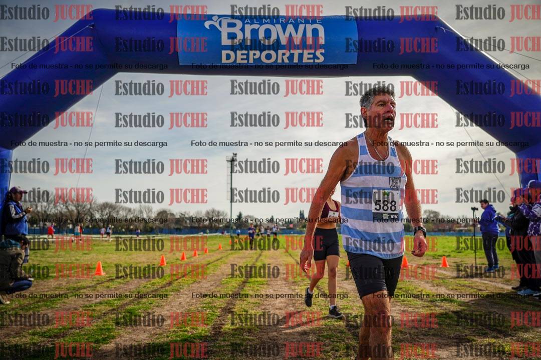 Fotos de la llegada del cross de 1500 m