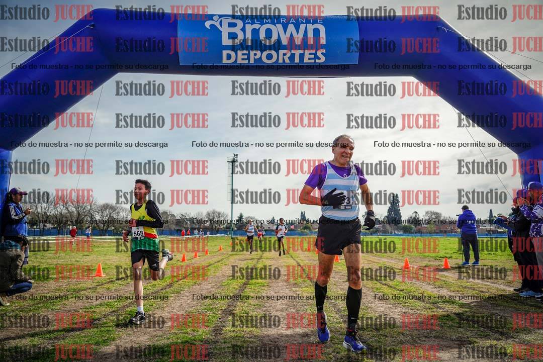 Fotos de la llegada del cross de 1500 m