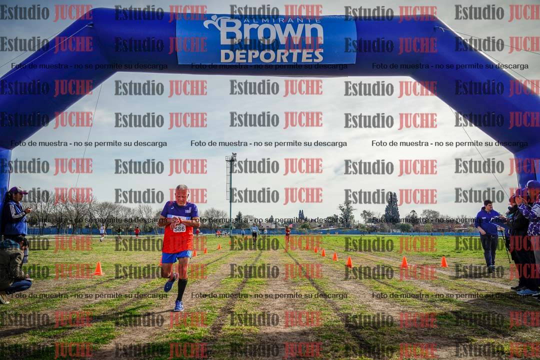 Fotos de la llegada del cross de 1500 m