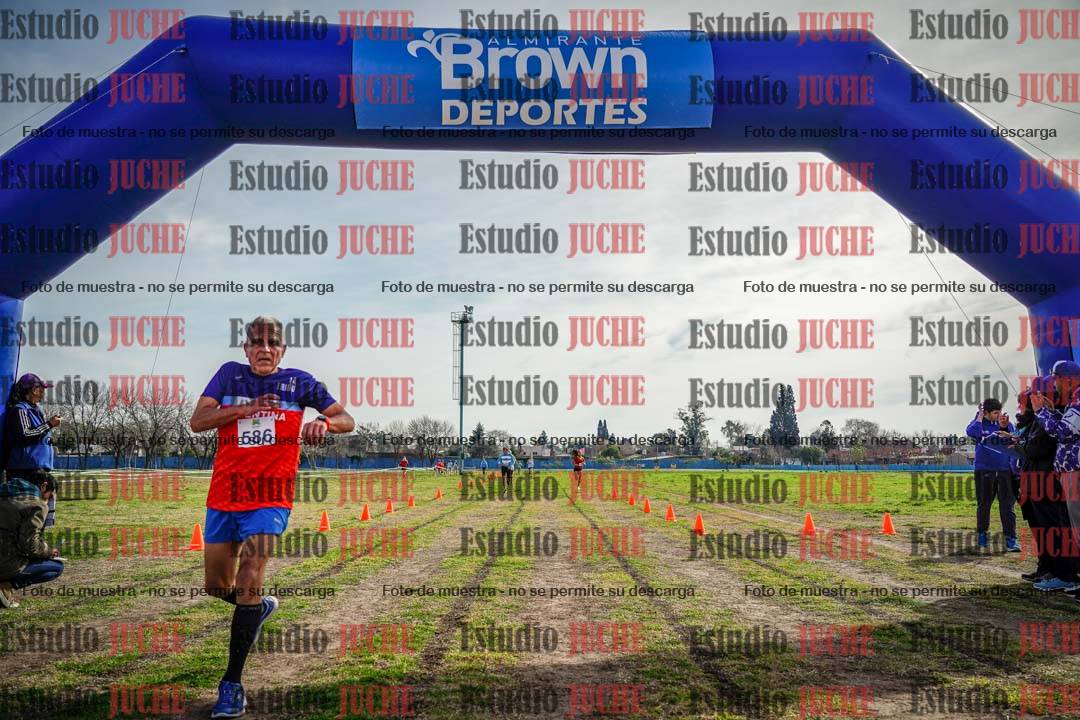 Fotos de la llegada del cross de 1500 m