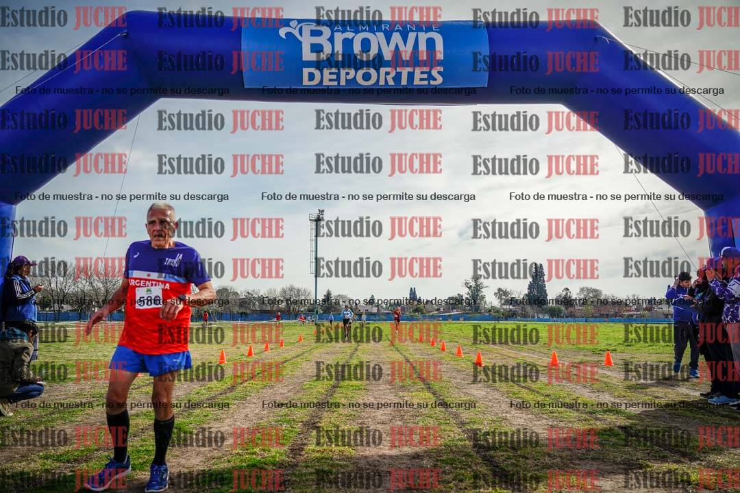 Fotos de la llegada del cross de 1500 m