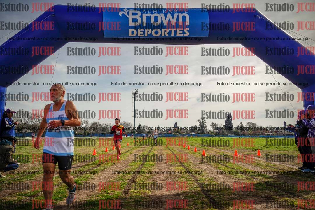 Fotos de la llegada del cross de 1500 m