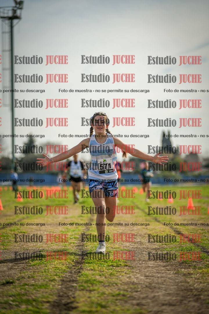 Fotos de la llegada del cross de 1500 m