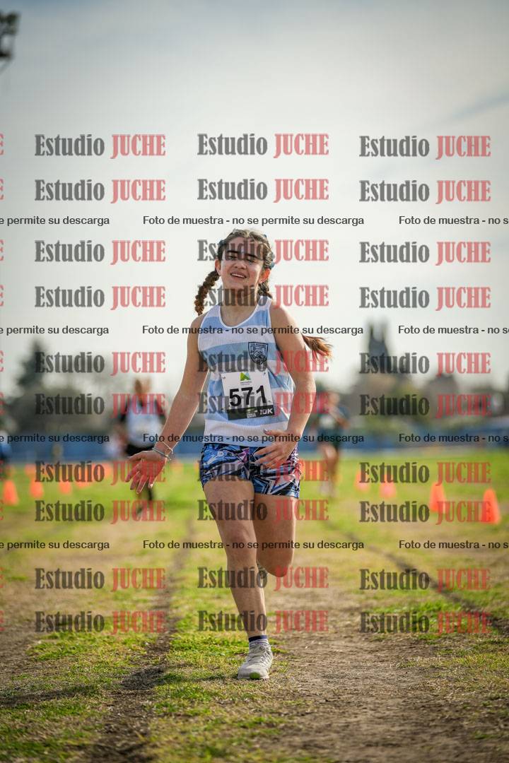 Fotos de la llegada del cross de 1500 m