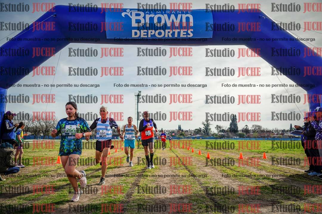 Fotos de la llegada del cross de 1500 m