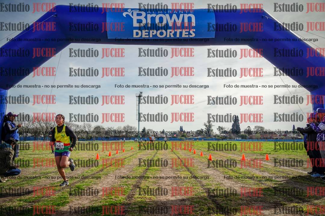 Fotos de la llegada del cross de 1500 m