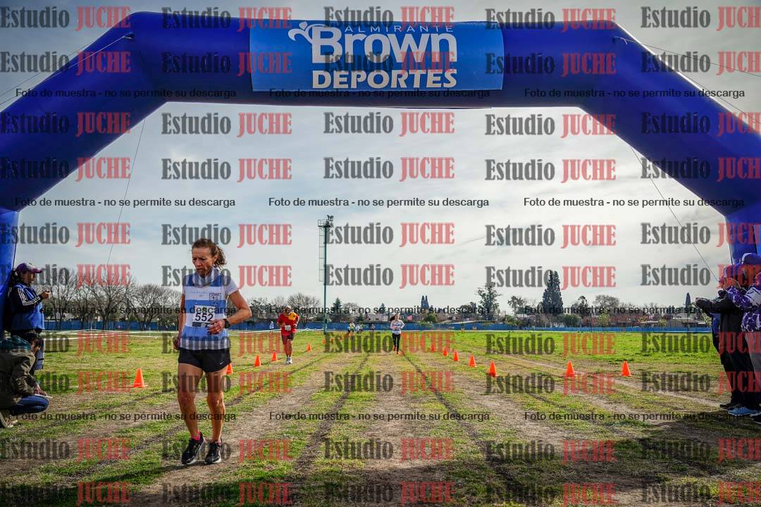 Fotos de la llegada del cross de 1500 m