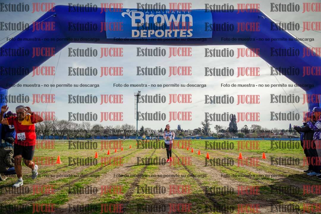 Fotos de la llegada del cross de 1500 m