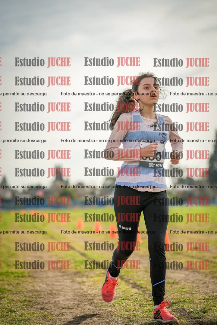 Fotos de la llegada del cross de 1500 m