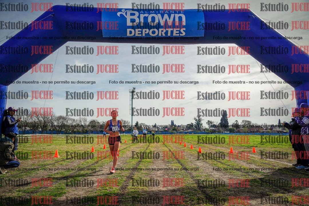 Fotos de la llegada del cross de 1500 m
