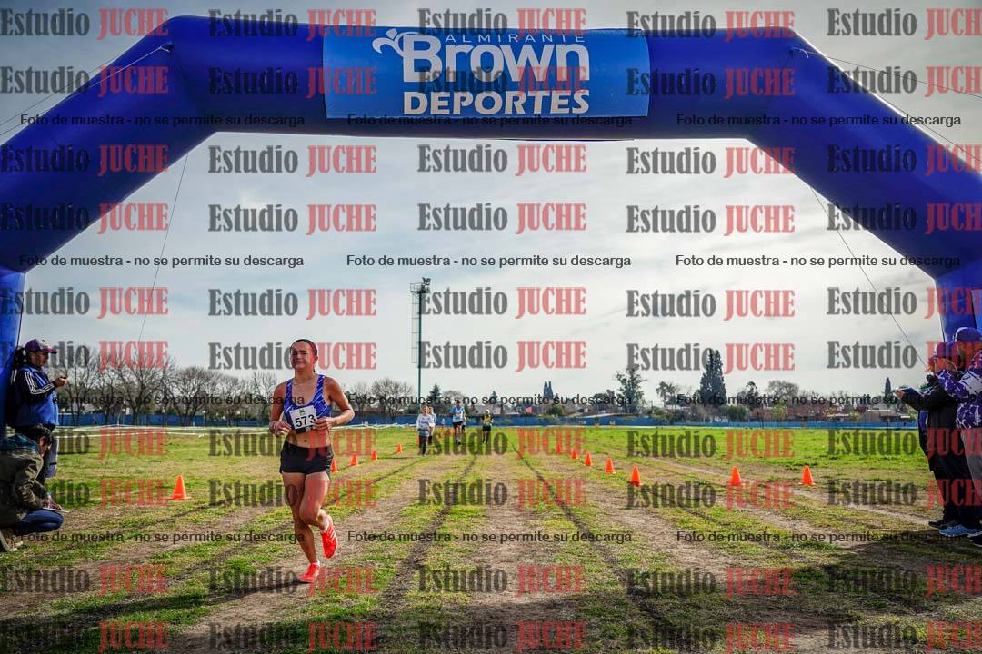 Fotos de la llegada del cross de 1500 m