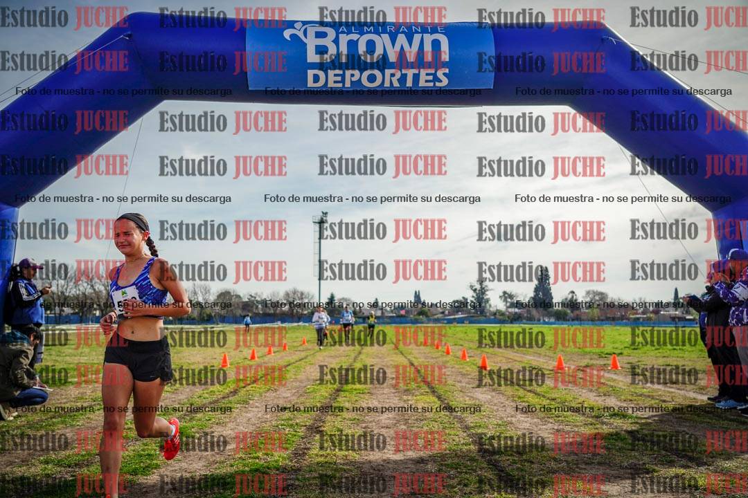 Fotos de la llegada del cross de 1500 m