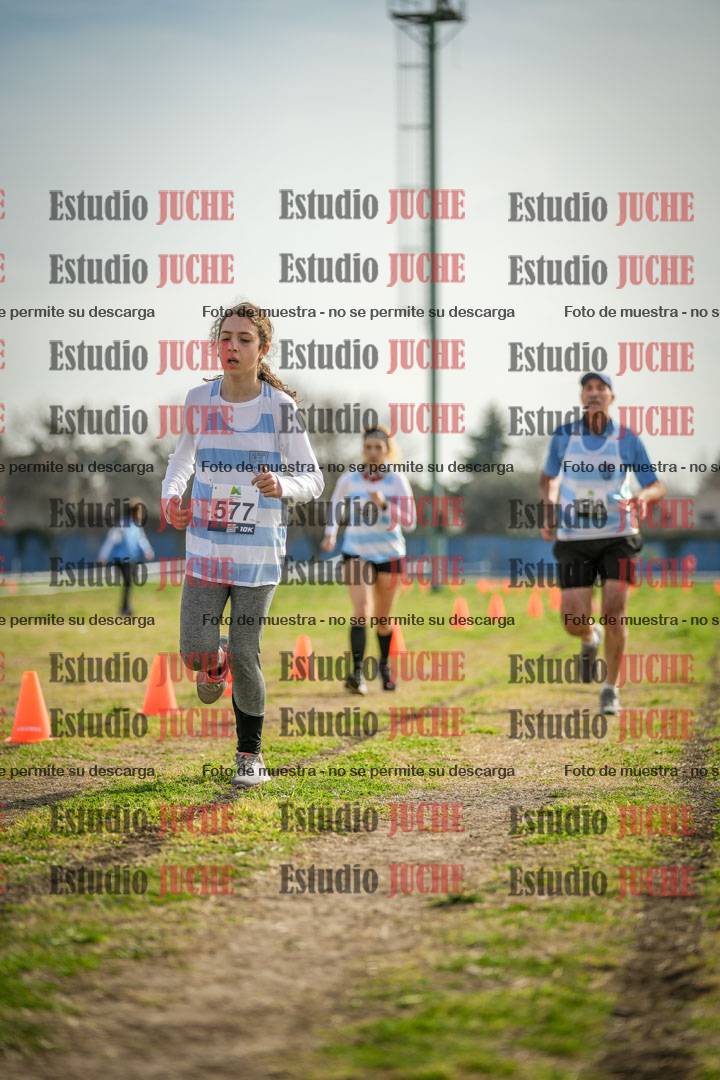 Fotos de la llegada del cross de 1500 m