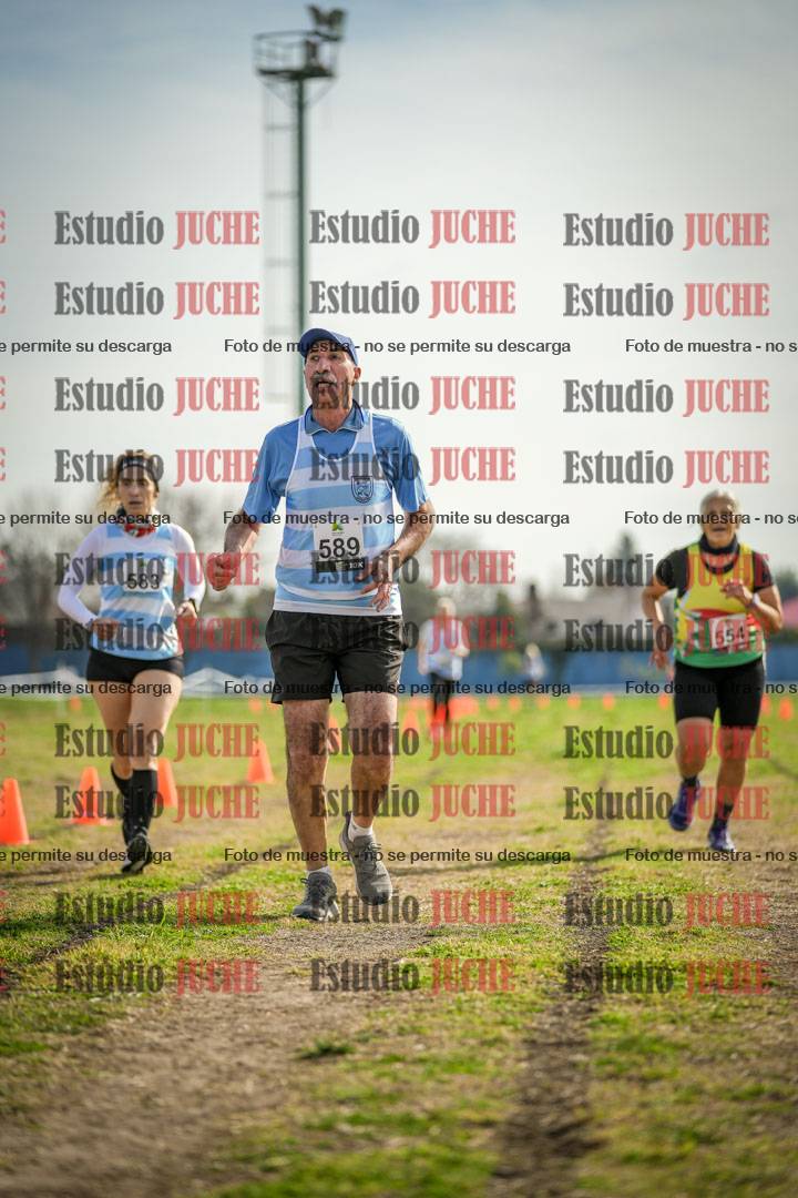 Fotos de la llegada del cross de 1500 m