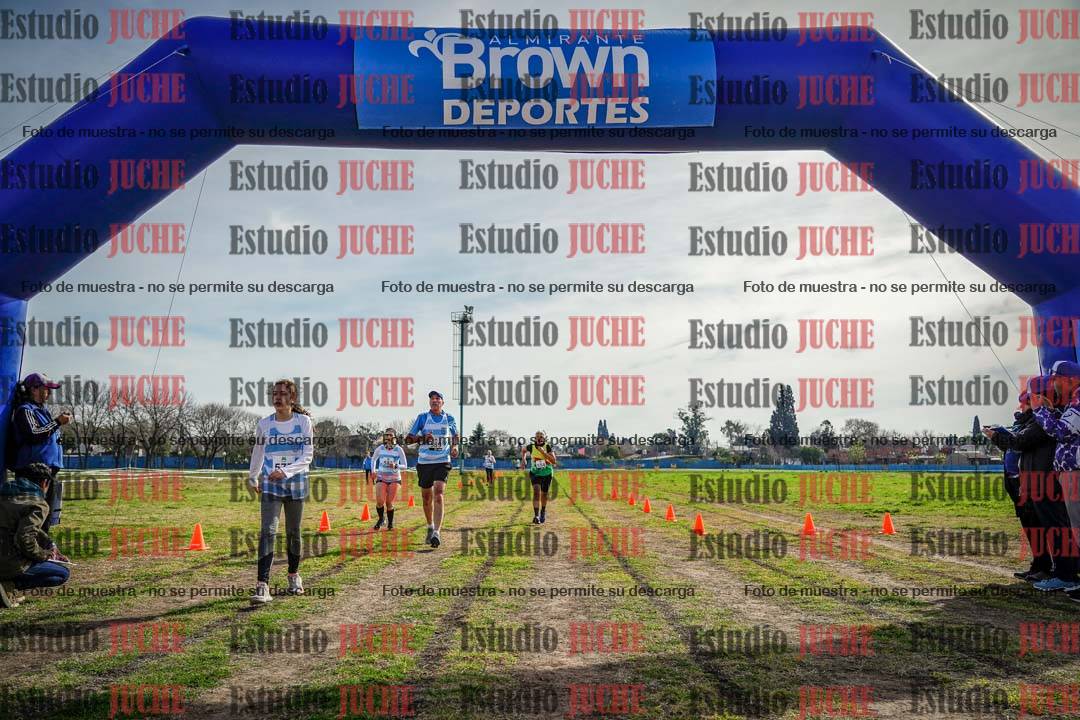 Fotos de la llegada del cross de 1500 m