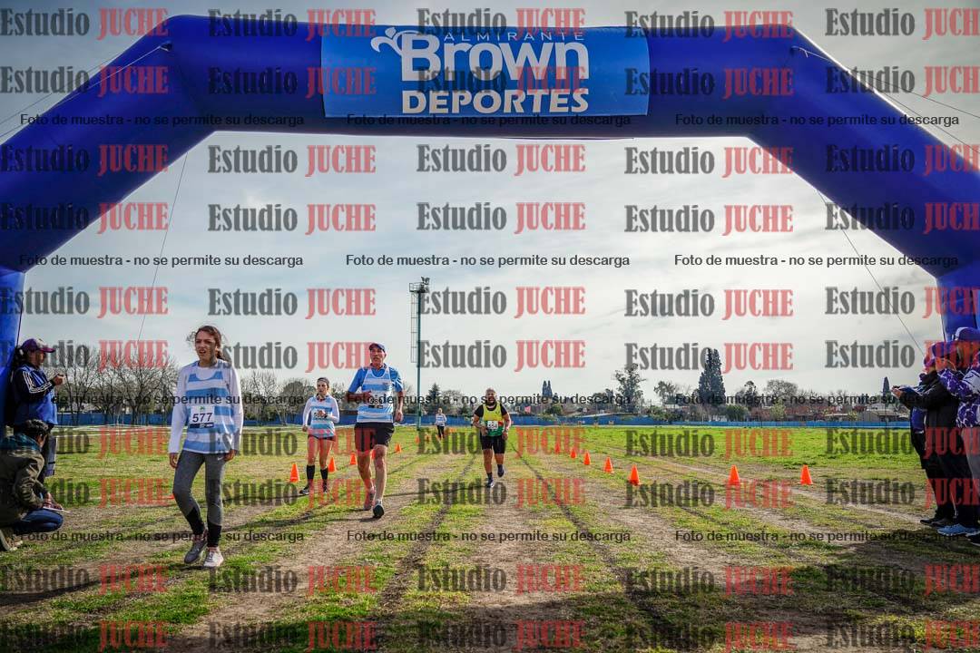 Fotos de la llegada del cross de 1500 m