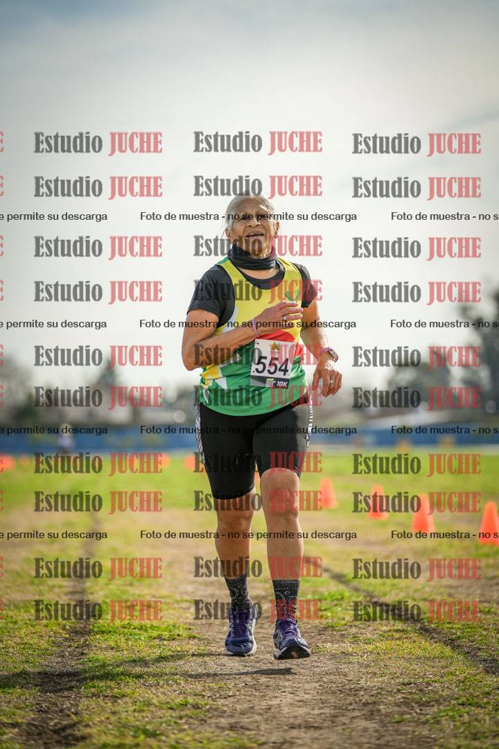 Fotos de la llegada del cross de 1500 m