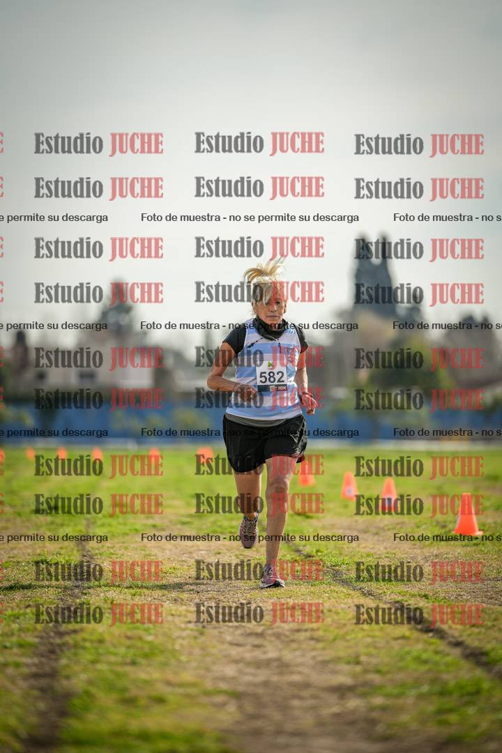 Fotos de la llegada del cross de 1500 m