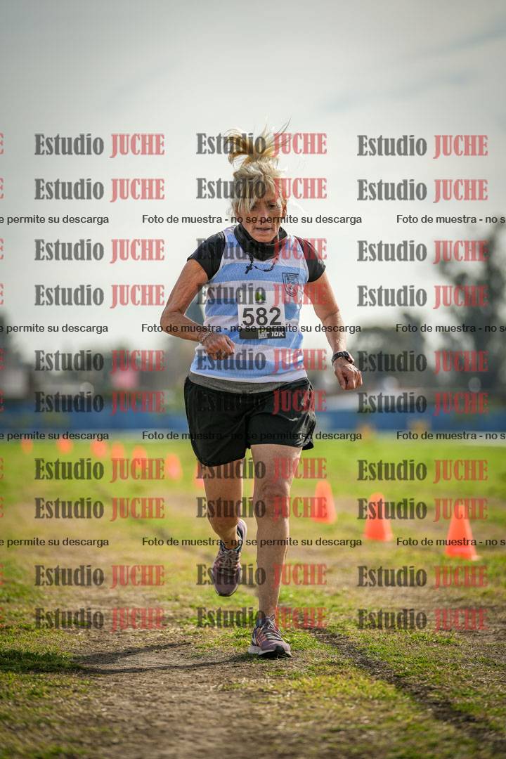 Fotos de la llegada del cross de 1500 m