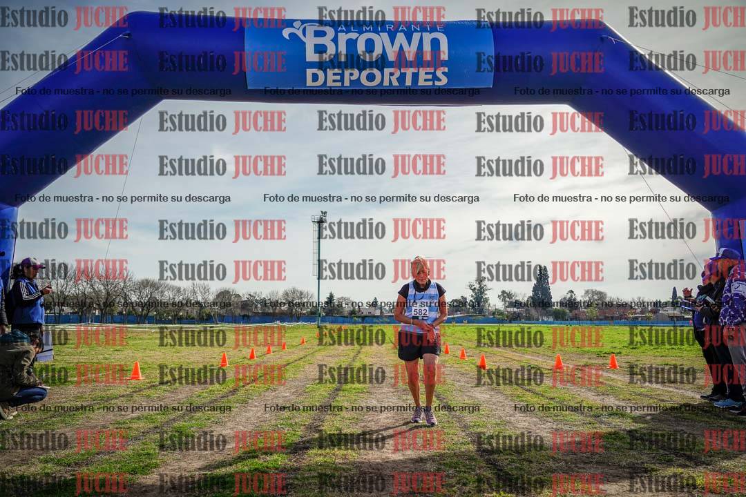Fotos de la llegada del cross de 1500 m