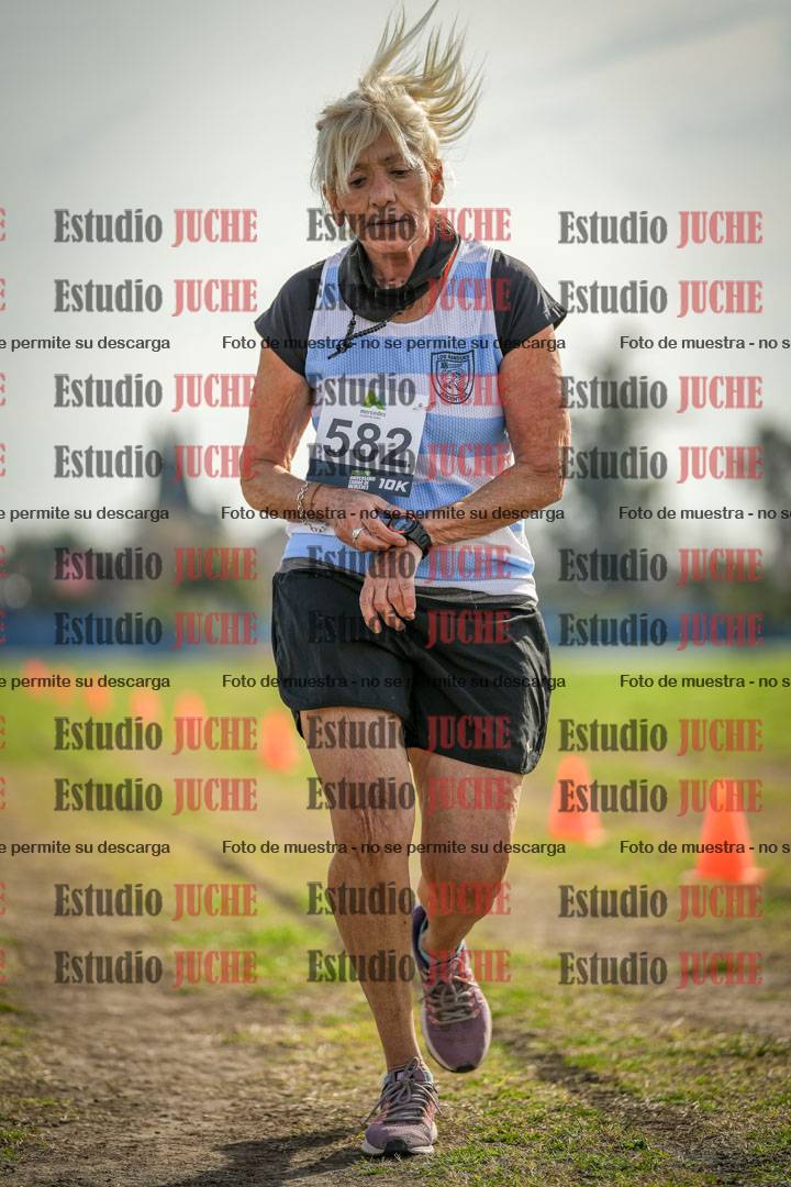 Fotos de la llegada del cross de 1500 m