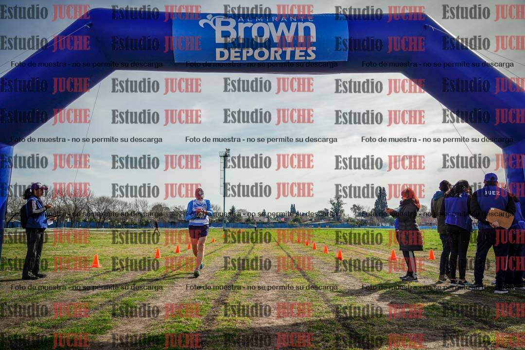 Fotos de la llegada del cross de 1500 m