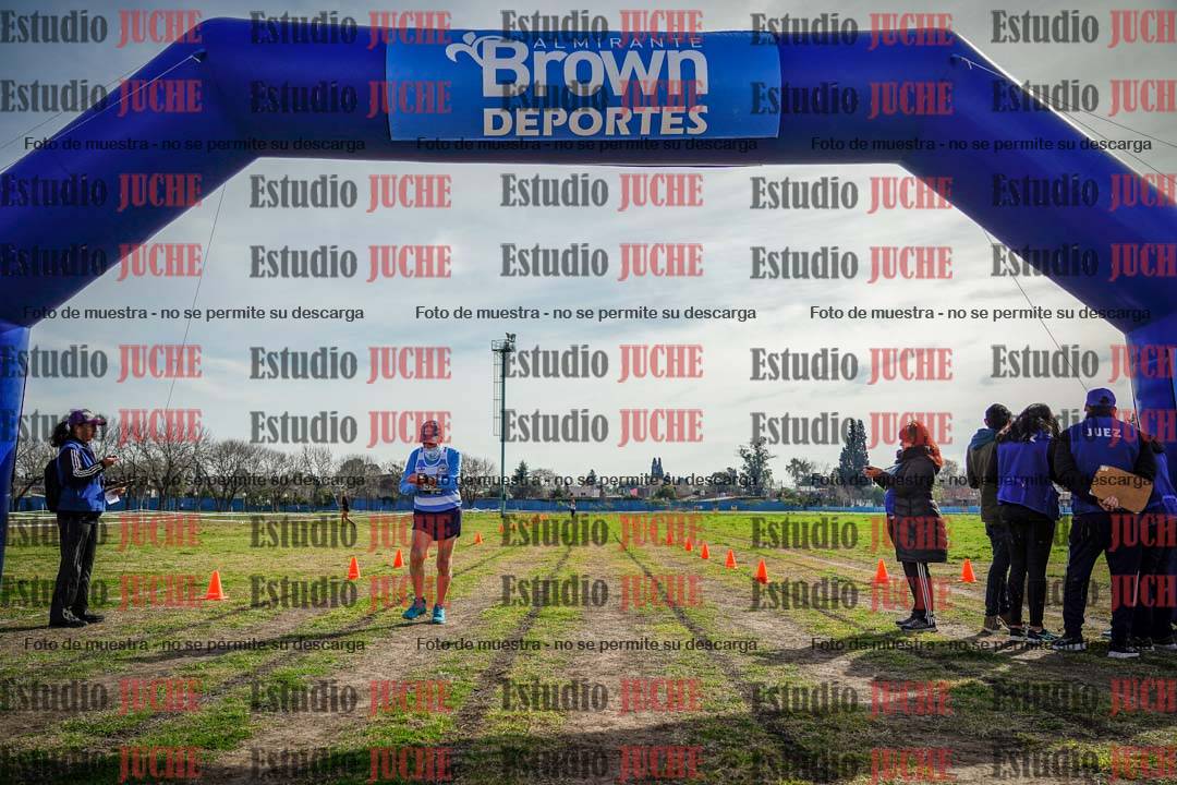 Fotos de la llegada del cross de 1500 m